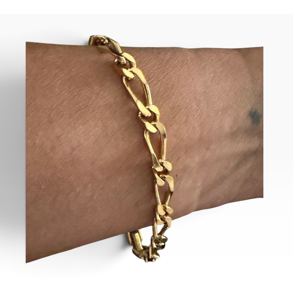 Trifari Figaro Link Bracelet Women 7.75 Gold Tone EUC Vintage 3+1 Chain